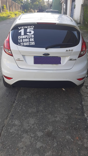 Ford Fiesta 1.6 16v Se Flex Powershift 5p 2015