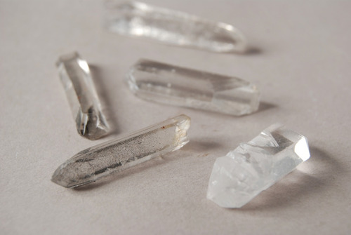 Imagen 1 de 1 de Piedra Mineral Puntas De Cuarzo Láser Nro. 5