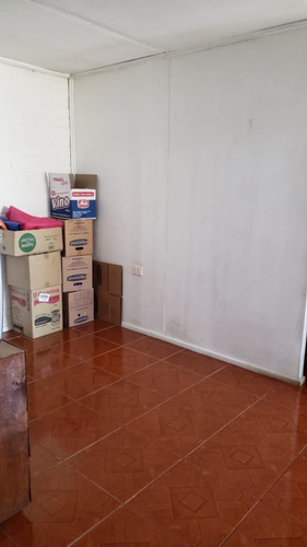 Casa 3 Dormitorios 2 Baños, Maipu, Av Sur Y 4 Poniente