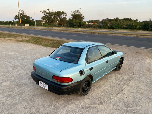 Imagen 3 de 14 de Subaru Impreza 1.6 4d Lx (1993)
