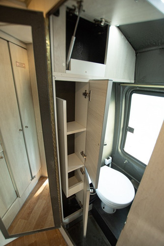 Imagen 3 de 25 de Motorhome Super Equipado - Iveco Daily 50c16 2014