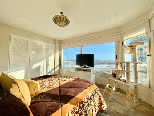 Apartamento De Dos Dormitorios En Alquiler De Temporada, Playa Brava-punta Del Este