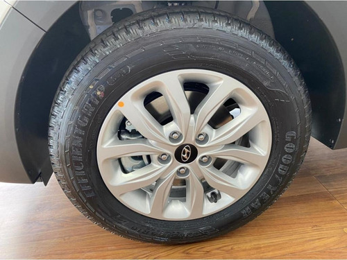 Imagem 10 de 14 de Hyundai Creta 1.6 16v Flex Action Automático