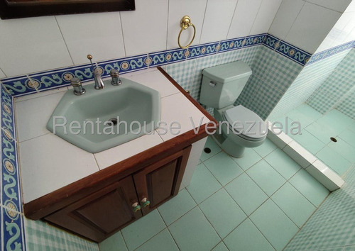 En Alquiler, Townhouse En Fuerzas Armadas Mls 25-8313 Yohana Hidalgo