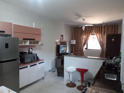 Imagem 1 de 9 de 5642 Casa 2 Dormitórios Suíte Mongaguá