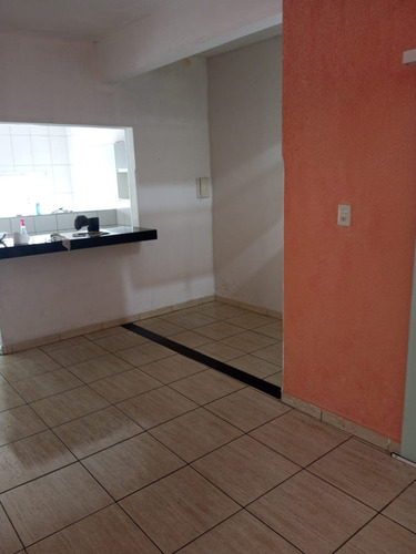Vendo Excelente Imóvel Com Duas Casas Independentes - Frimisa / Santa Luzia - Mg
