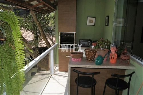Imagem 18 de 29 de Casa Espetacular Para Venda Na Região De Pendotiba Dentro De Condomínio Fechado. Casa Com 3 Pavimentos Com 4 Quartos, Sendo 2 Suítes E 2 Vagas. - Ca00467 - 69411053