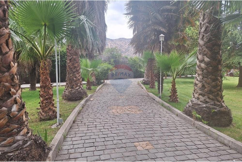 Venta De Terreno De 53.000 M2 En Lampa
