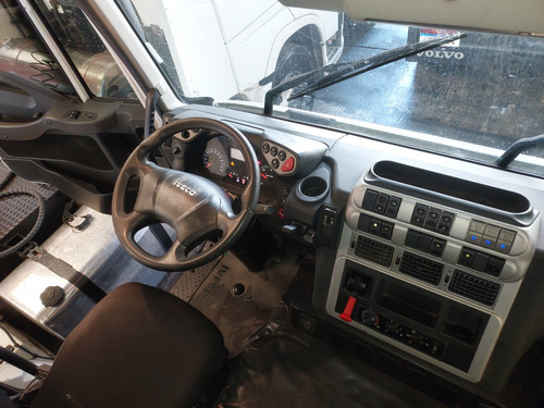 Iveco Stralhis 440 6x2 2016/2017