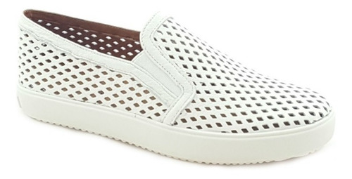 Imagem 1 de 5 de Tênis Casual Slip On Sneaker Em Couro Vazado Carrano 111832