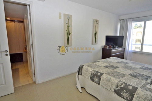 Encantador Departamento A Metros Del Mar! Con Amplio Metraje- Ref: 3248