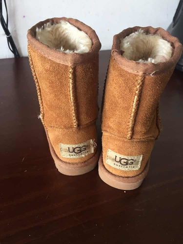 Imagen 4 de 5 de Botas Ugg Talle 27