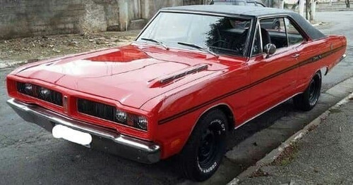 Dodge Charger R\t