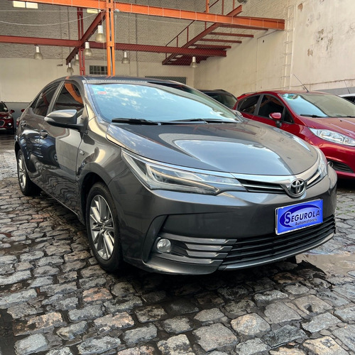 Imagen 2 de 16 de Toyota Corolla Xei 4p 2017