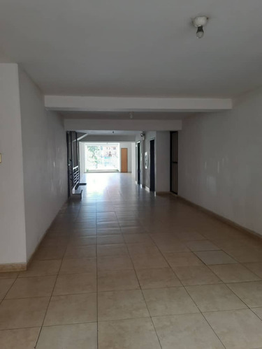 Imagen 9 de 19 de Fernando Guerrero Vende Apartamento En Tazajal Res Araguaney Suites