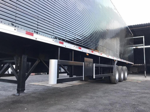 Imagem 2 de 7 de Carreta Baú 3 Eixos 30 Pallets Com Pneu