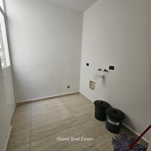 Casa En Renta Al Sur De Aguascalientes Nueva Cerca Univ Bonaterra Dinamo Nissan Jatco Aeropuerto Plaza Villasuncion Teatro Aguascalientes A 15 Minutos Del Centro