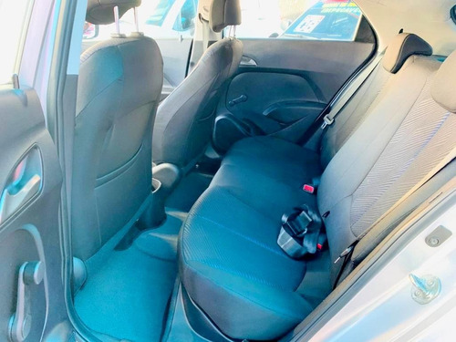 Imagem 9 de 15 de Hyundai Hb20 1.6 Comfort 16v Flex 4p Manual