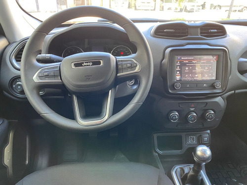 Imagen 20 de 25 de Jeep Renegade Sport 1.8 Sport My23 Retira Ya Conc. Oficial