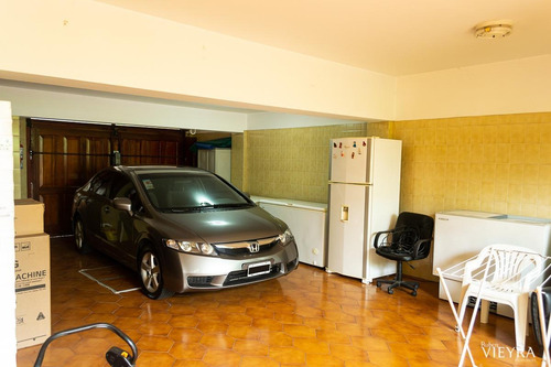 Imagen 14 de 30 de Casa En Venta En Versalles (6 Ambientes, 3 Cocheras, Cuzco Al 600)