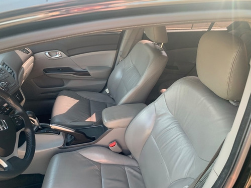 Imagem 11 de 12 de Honda Civic Lxl 1.8 Automatico