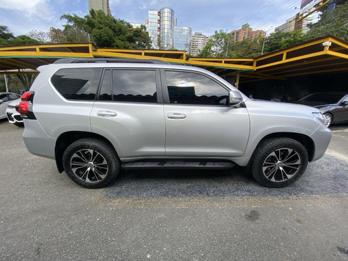 Imagen 8 de 21 de Toyota Prado Txl Modelo 2020