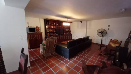 Casa En Venta Alta Florida Kf 04241204308 Mls #21-8132