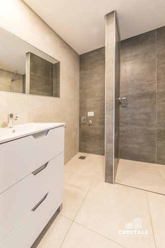 Imagen 15 de 30 de Cochera En Venta - Centro