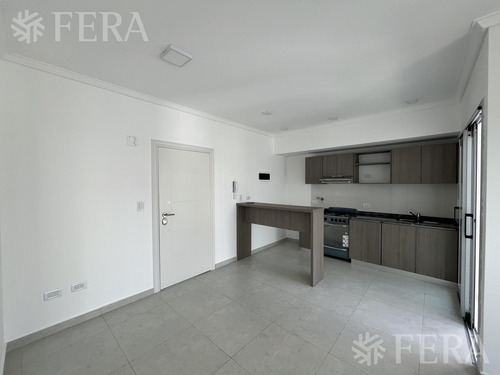 Venta Departamento Monoambiente Con Balcón En Wilde