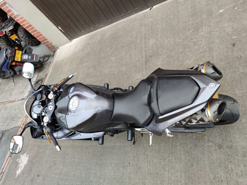 Yamaha Yzf-r1