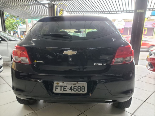Imagem 6 de 15 de Onix Hatch Lt 1.0 8v Flexpower 5p Mec. Ano 2015