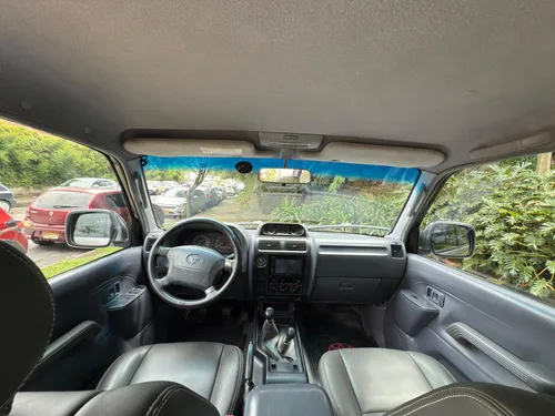 Toyota Prado VX 3.4 MT 4x4