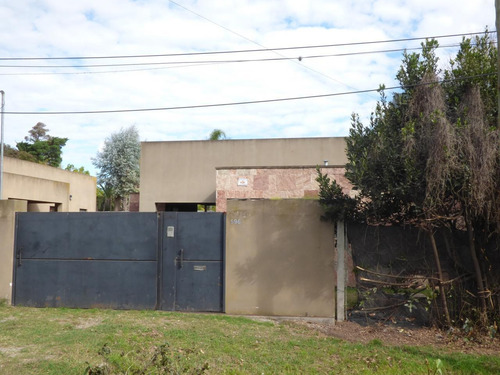 Imagen 5 de 24 de Casa En Venta En City Bell Calle 467 Esq 30 - Dacal Bienes Raices