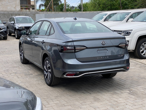 Volkswagen Virtus 1.6 Msi Highline At