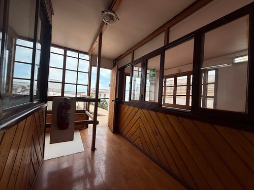 Hostal En Venta , Inversiòn Rentable Desde El Primer Mes