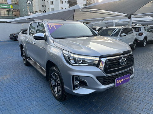 Imagem 3 de 13 de Toyota Hilux Cabine Dupla 2.8 Tdi Cd Srx 50th 4x4 (aut)
