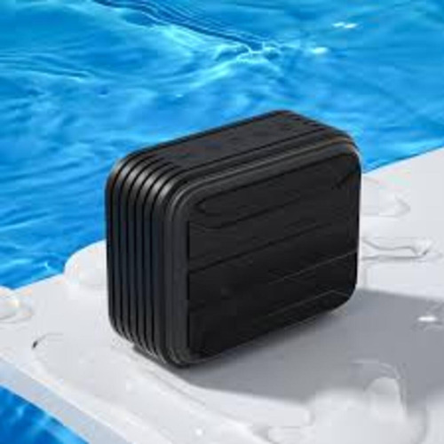 Imagem 4 de 6 de Caixa De Som Potente Prova Dágua Emborachada Bluetooth Usbfm