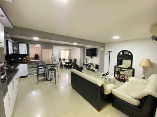 Imagen 5 de 19 de Marisol Castro Vende Townhouse En Villas De San Rafael | San Diego | Carabobo | Foth-mu Marisol 04244923040