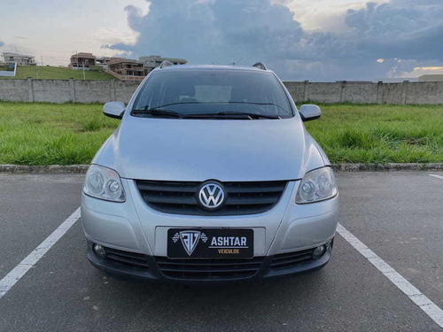 Imagem 2 de 7 de Volkswagen Spacecross 1.6 Mi 8v 2009