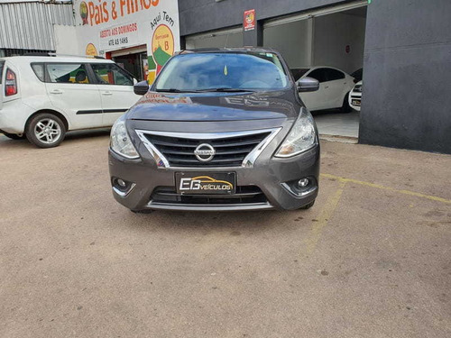 Imagem 2 de 10 de Nissan Versa S 1.0