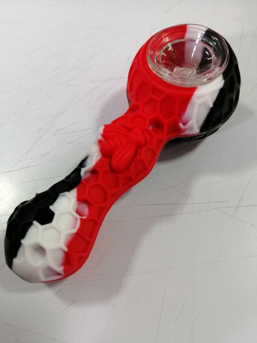 Imagen 5 de 8 de Pipa De Silicona Copa De Vidrio Liviana Lavable