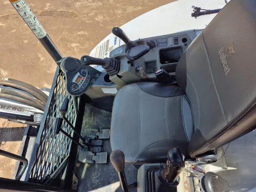 Miniexcavadora Bobcat E42 Modelo 2014