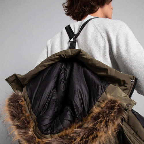 Imagen 7 de 10 de Campera Leviatan Military Green