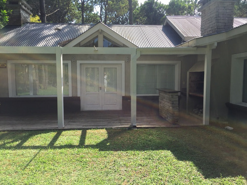 Casa Venta Pinamar Norte - Calle Itaca