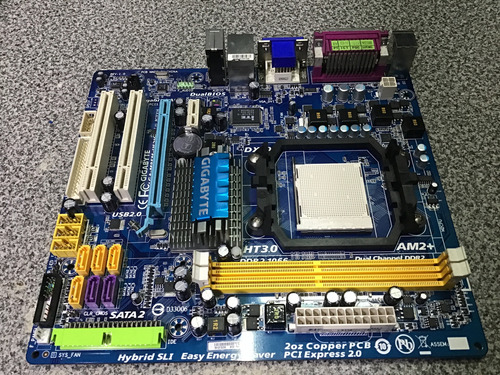Tarjta Madre Gigabyte Ga-m85m-us2h Azul (Usado)
