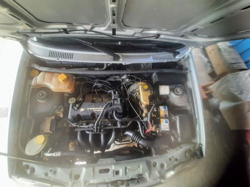 Ford Fiesta 2000 1.6 Glx 5p