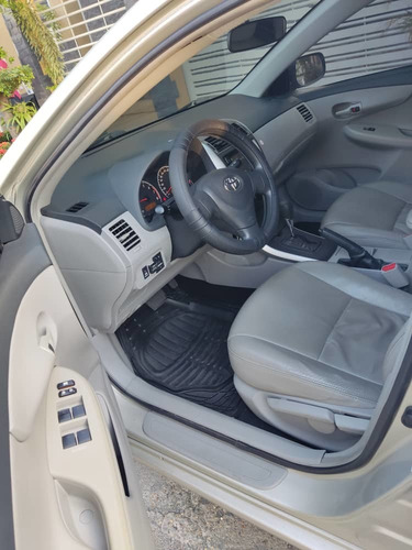Imagen 10 de 15 de Toyota Corolla 2013 Toyota Xei Automatico