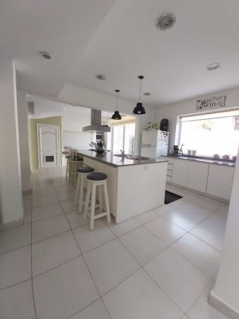Imagen 7 de 30 de Venta Chalet Los Troncos