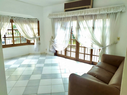 Casa En Venta Playa Mansa - Ref: 591