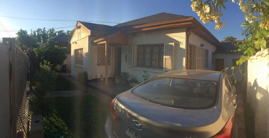 Imagen 3 de 19 de Casa De 4 Dormitorios Con Terraza Y Patio | Plaza Ñuñoa
